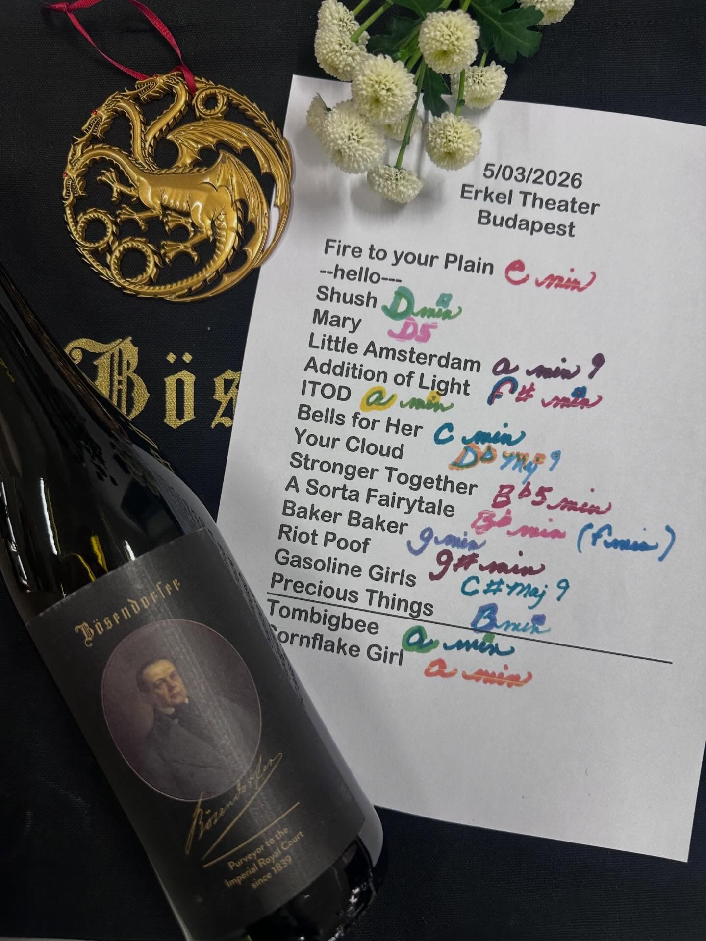 Handwritten setlist for Erkel Theatre, May 3, 2026