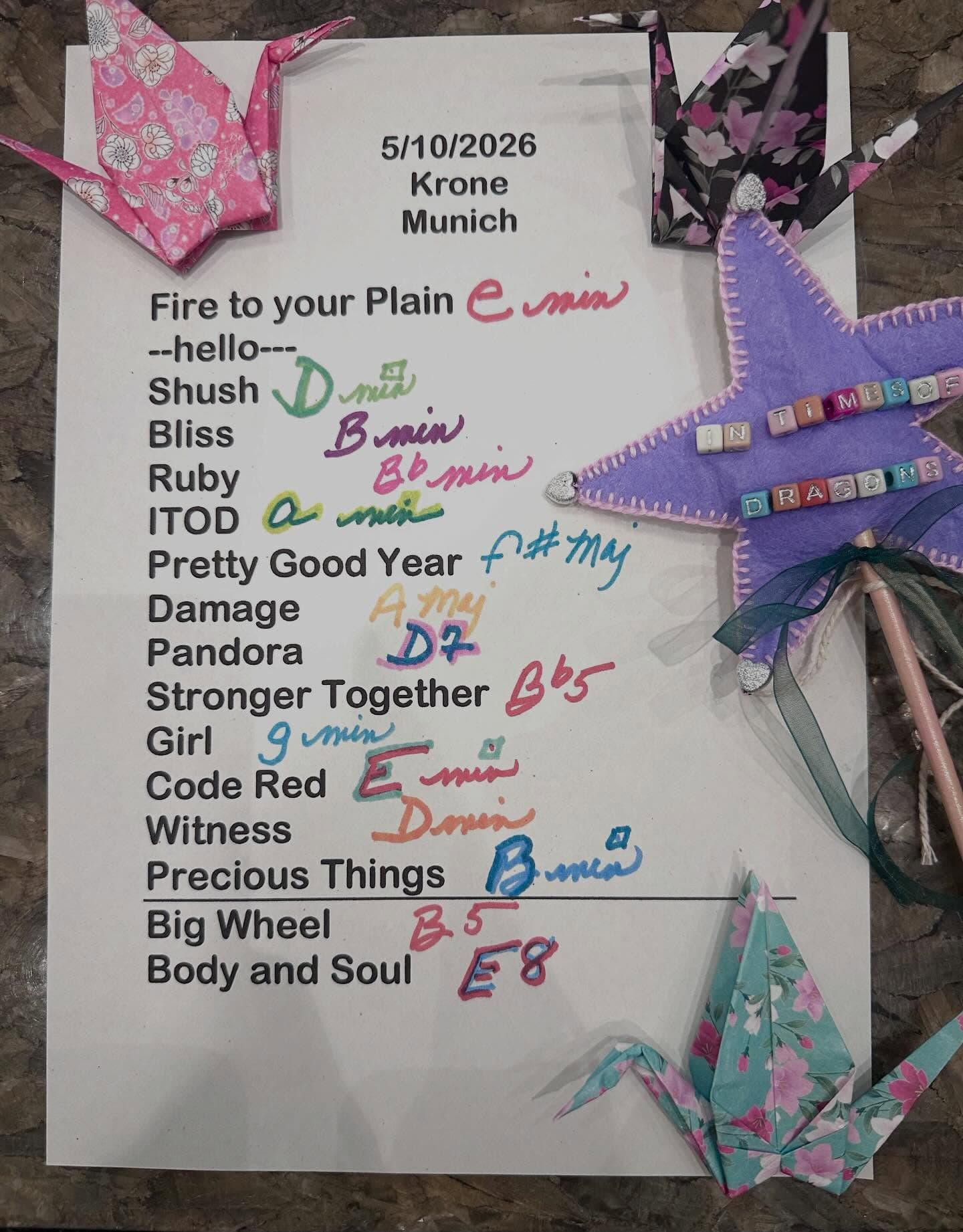 Handwritten setlist for Circus Krone, May 10, 2026