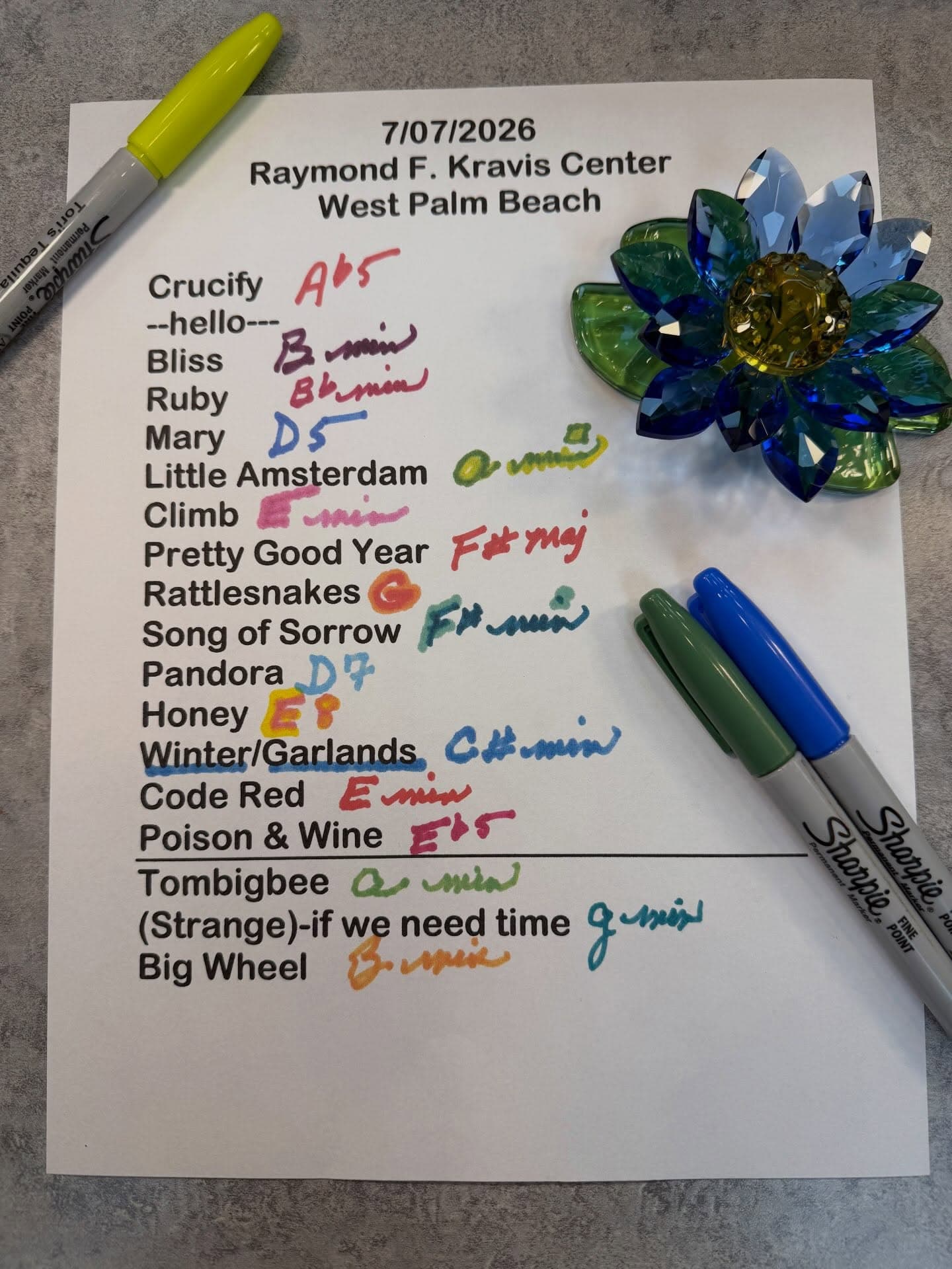 Handwritten setlist for Raymond F. Kravis Center for the Performing Arts, July 7, 2026