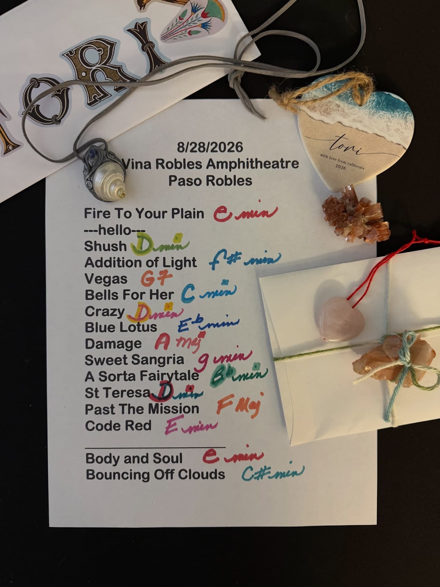 Handwritten setlist for Vina Robles Amphitheatre, August 28, 2026
